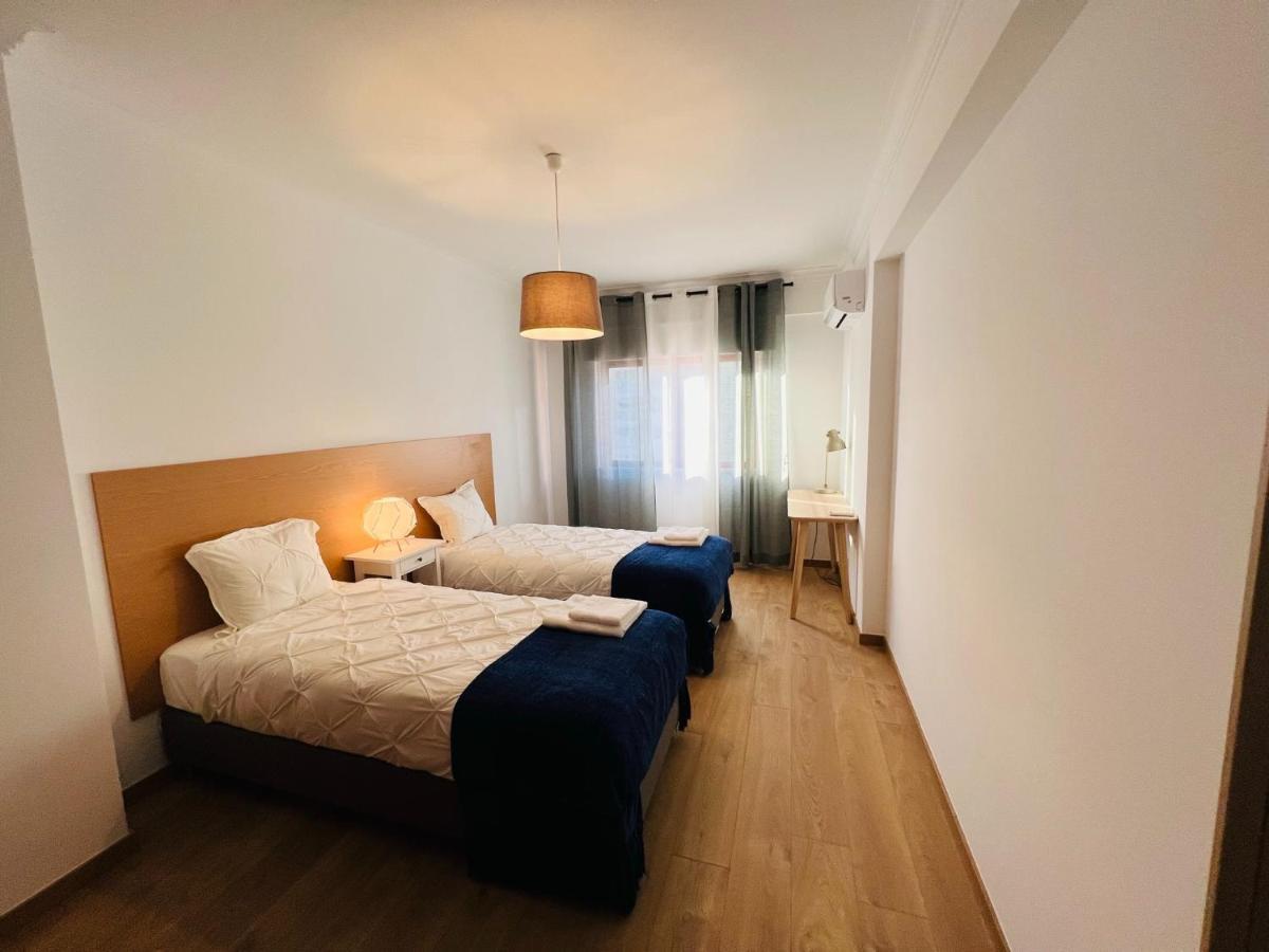 Beautiful Apartment - Family And Group Of Friends Povoa de Santa Iria Extérieur photo